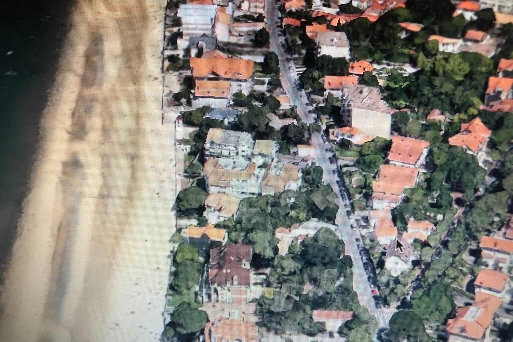 Appart Sur La Plage Pied Dans L Eau Avec Terrasse Jardin Vue Sur Le Bassin Depuis La Terrasse , Parking Arcachon Exteriör bild